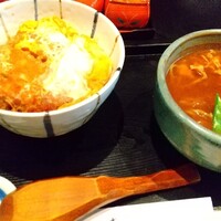 日本橋 やぶ久 - ミニカツ丼、ミニカレー南蛮そばセット 1,100円 ♪