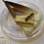 ウシマル - 自家菜園の筍と九十九里セグロイワシのアンチョビ