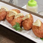 トリワイン ＰＩＫＯＳＨＨＨＵ - チキンナゲット レモン＆ペッパー