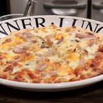 トリワイン ＰＩＫＯＳＨＨＨＵ - おすそ分けでちょっと頂いたピザ