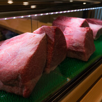 赤身ロース　　 　　100g