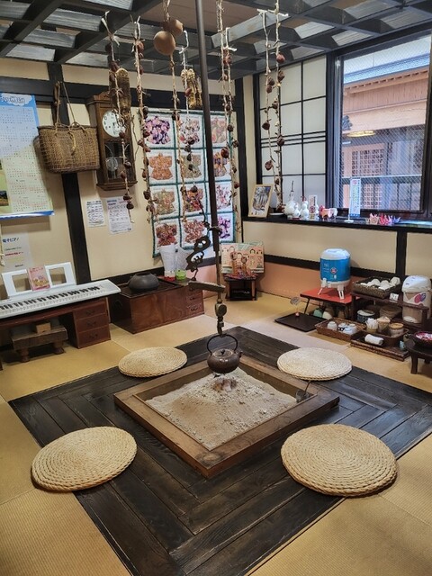 ひじかけ旅館などのおもてなしに ひじかけ旅館などのおもてなしに