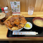 ぶた丼のとん田 - 