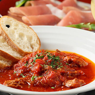 定番から季節ならではのメニューまで、本格イタリアンをご提供