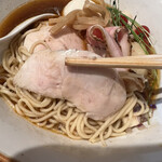 海老丸らーめん - オマールコンソメらーめん　鶏チャーシュー