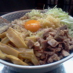 らーめん 大 大久保店 - 2013/02油そば850円ニンニクアブラ追加