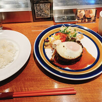 ステーキ 鉄板焼き Teppan&grill R 心斎橋 - 