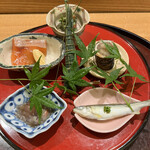 日本料理 太月 - ランチフルコース１７３２５円。八寸。力強さのある品が並びます。個々のお料理も、全体のバランスも、とても良かったです（╹◡╹）（╹◡╹）