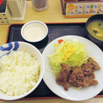 Matsuya - 【ランチ】角切りステーキ定食　\690　2012年2月　