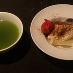 ヨシズハイ - デザートには静岡県さんのお茶まで出ました。