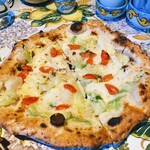 ピッツェリア ブラチェリア チェザリ - 本日のピザからセレクト