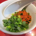 ラーメン二郎 - 待ってる間にカスタマイズ♪