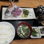 お食事処まるに - 