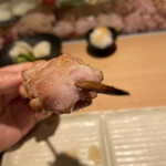 焼鳥 おみ乃 - せせり（断面）