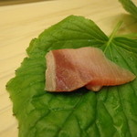 鮨 生粋 - ブリは辛味大根で