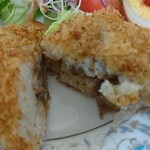 京町クロケットファミリー - 牛タンコロッケの中は