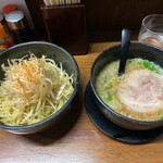 らー麺　つやつや - 