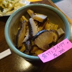 堀兼 うどん おおやま - 真竹と椎茸の煮物