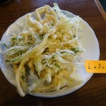 堀兼 うどん おおやま - えのきと水菜の天ぷら