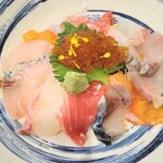 魚源 - 海鮮丼・並