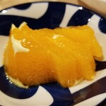 出羽鮨 - 柑橘系。