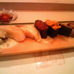 宝すし - アワビ・ホタテ・北寄貝・イクラ・ウニ・シャコ・穴子