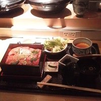 江戸前肉割烹 宮下 - ローストビーフ重膳。