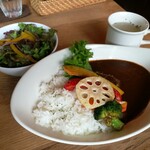 BASE Cafe - 野菜カレー