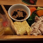 Yuushokutonsai Ichiniisan - 黒豚の野菜蒸しセット