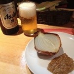 ボンマルシェ食堂 - 絶対に食べてほしい「玉葱のロースト」(\250)