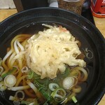 ふじ - 天ぷらうどん小1個でタマネギ