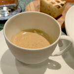 蒼 - ぎゃーーーうめえええええええええ！
      海老と一緒に飲むスープ！
      なにこれ衝撃的な美味しさwww