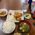 家庭料理居酒屋 よってって - 来ました！塩からあげ定食500円！！