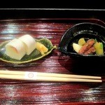 斗々屋 - 先ずは、かぶら寿司と煮蛸