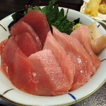 Kagonoya - 2種のまぐろ丼 天ぷら付