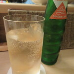 割烹　梅津 - 私はジンジャエール