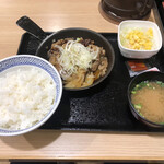 Yoshinoya - 2022年3月29日 牛焼肉定食