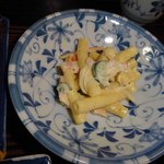 もつ焼　多しろ - マカロニサラダはおかずにもつまみにもなる優れもの