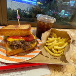 BAKERY & BURGER JB'S TOKYO - ダブル★ダブルバーガー＆ポテトセット（1,080円）