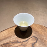 katecuore - お湯と説明されるが17種類のハーブやスパイスを使った白湯