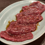 炭火焼肉ホルモン うらら - 