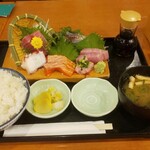 Hamayaki Kaisen Izakaya Daishou Suisan - 