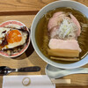 自家製麺と定食 弦乃月 - 料理写真:醤油そば月光、肉飯micro