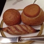 アピシウス - パンは三種類