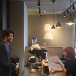 EBISU CLASS COFFEE - 店内カウンター