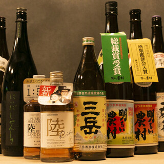 日本酒や焼酎を中心に多彩な美酒をご用意。飲み放題もどうぞ♪