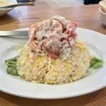 中華飯店 キンサン - 甲羅を取ると蟹の身が沢山