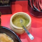 ラーメン 杉田家 - グリーンにんにく健在…