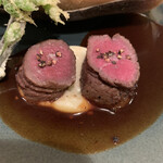 日光金谷ホテル - ニホンジカのロースト　いい色してますねー！