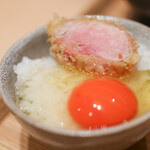 覚王山とんかつ わだ福 - 白米にヒレカツと卵投入☆